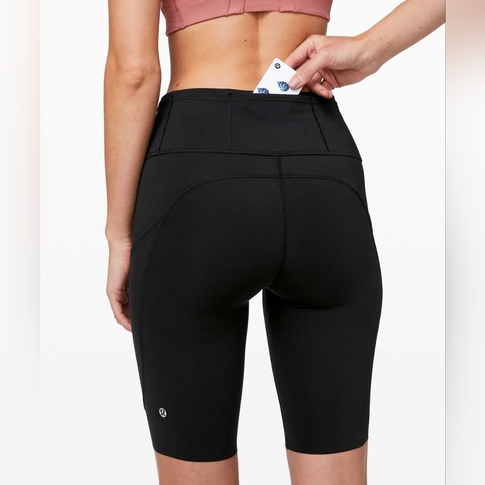 Lululemon Fast and Free High-Rise Shorts 10" Womens Size 4 - Black - - Picture 2 of 11